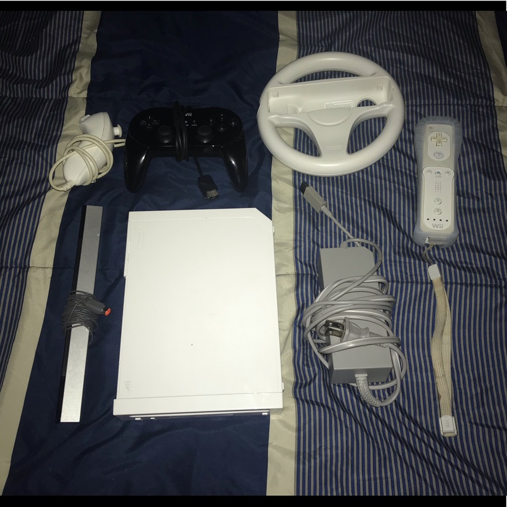 Nintendo Wii With 15 Games